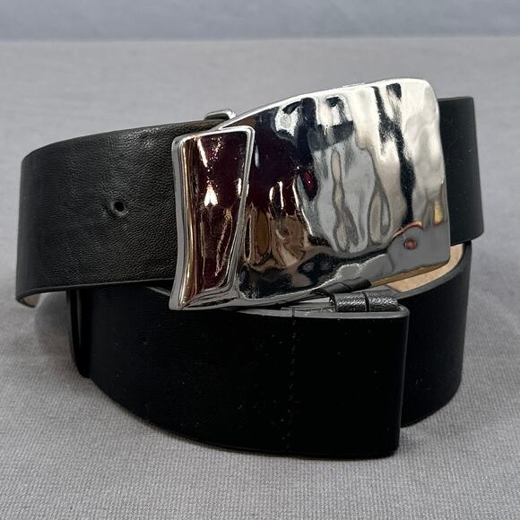 Chico’s Belt M Black Leather Silver Hammered Buckle Wide Cinch - Picture 1 of 15